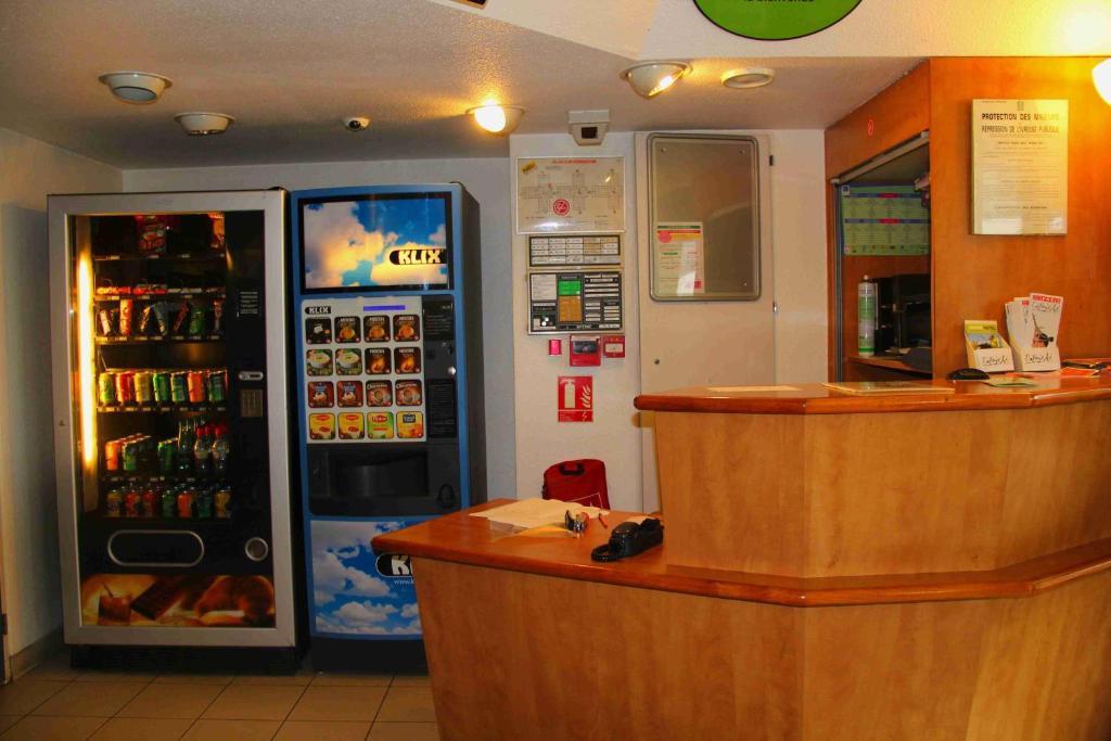 Lemon Hotel - Mery Sur Oise/Cergy Dış mekan fotoğraf